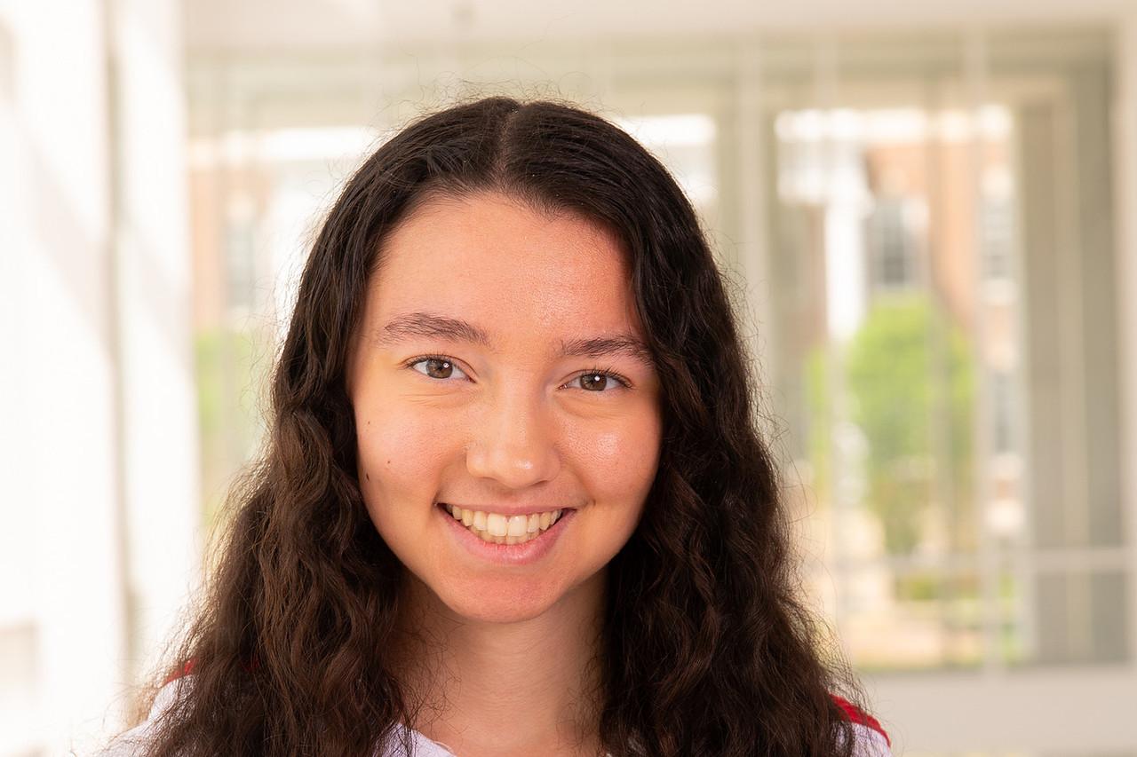 Transition Mentor Esmé Gonyo in a white UMD t-shirt